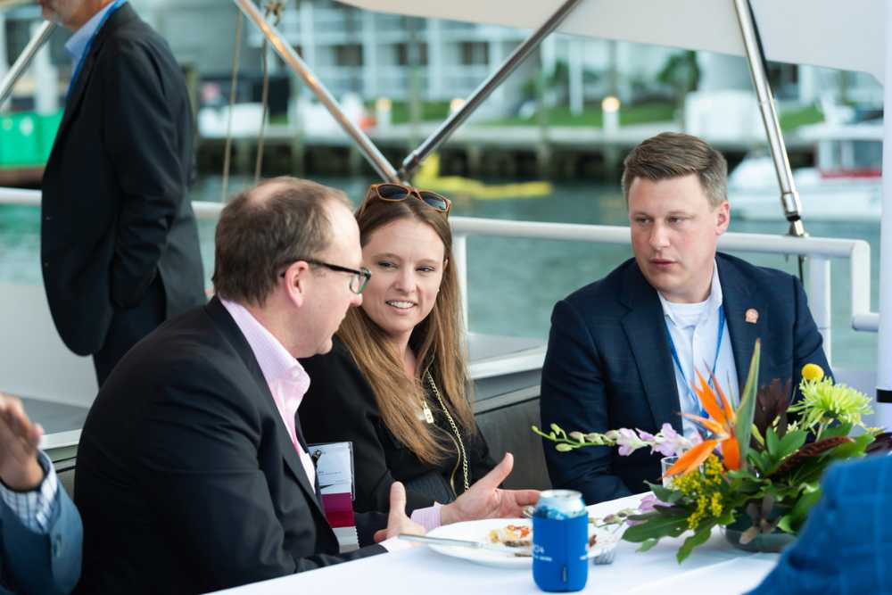 find help on how to plan a corporate party