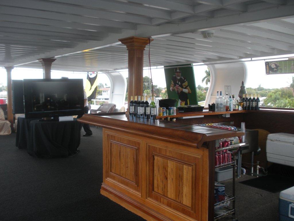 Watch Football on a Yacht Watch Football on a Yacht