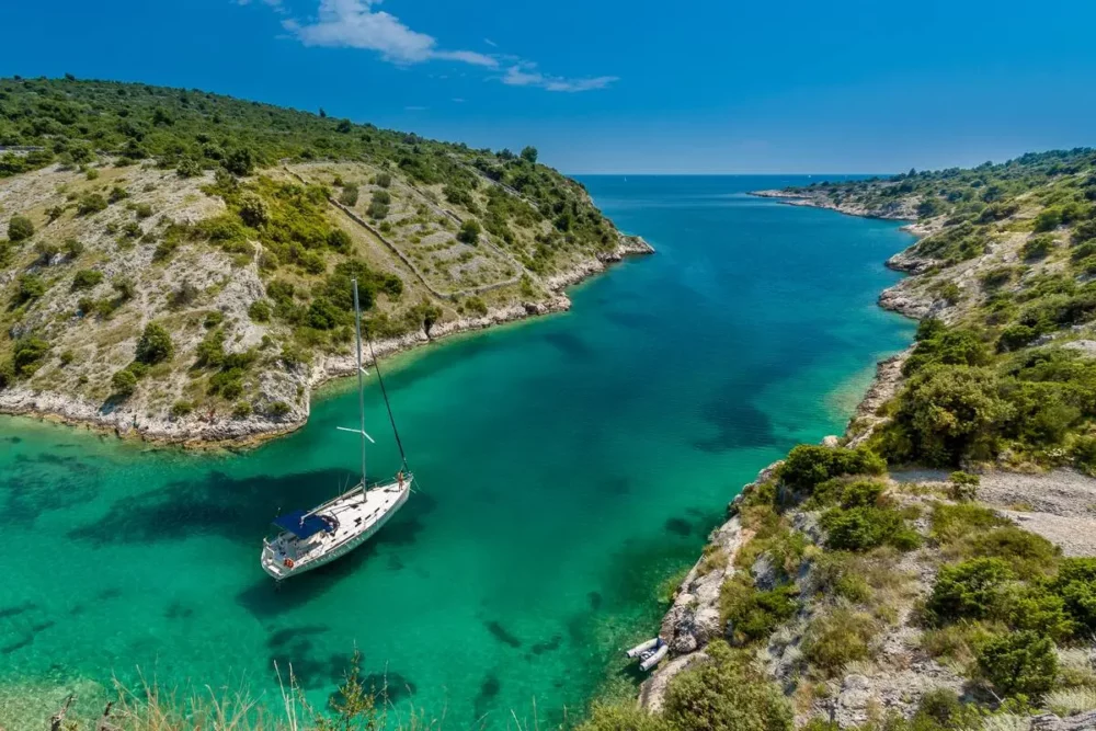 Croatia yacht charters