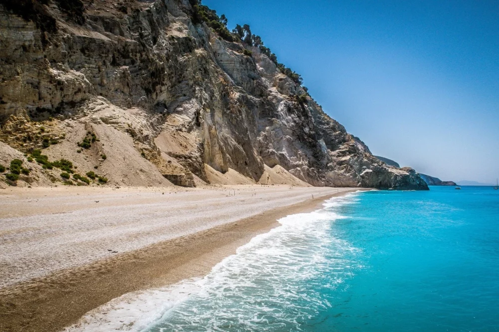 Greece charter itineraries